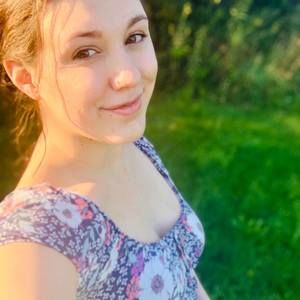 Meet your Posher, Maddie